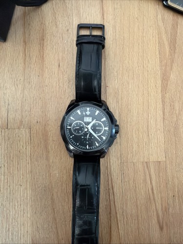 Montre chronographe - montre,