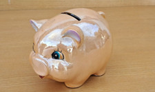 ANCIENNE TIRELIRE A CASSER COCHON NACRE EN CERAMIQUE VINTAGE