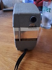 Ancien caméscope marque Revere eye-matic 8 MM SPOOL. PowerPoint Zoom, Model 116.