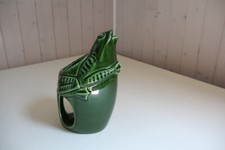 Cruche barbotine grenouille