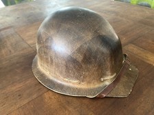 ANCIEN CASQUE DE MINEUR ( en résine ?) " B.ALSTHOM. B "