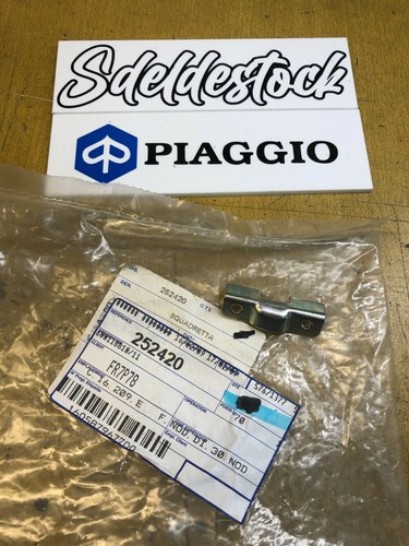 Languette boite gant piaggio - languette,