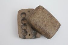 MOULE À BALLES  EN PIERRE -