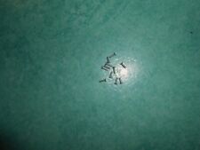 Lot 10 rivets logo carter