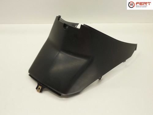 Plastique sous selle - ,