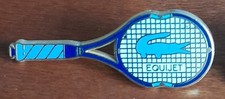 Pin's Roland Garros signé