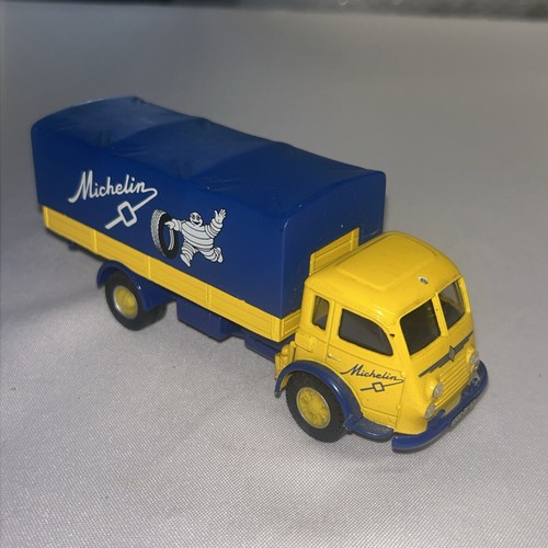 Camion fourgon renault - camion,