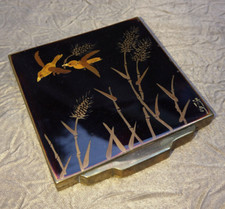 poudrier ancien des années