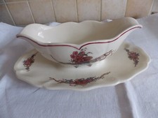 Saucière à plateau en