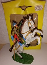 Elastolin Ougen Hausser