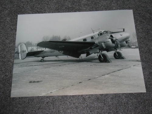 Photo avion beechcraft 18 - avion,