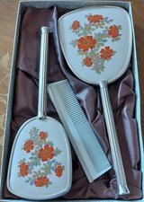 Coffret de nécessaire a coiffure vintage