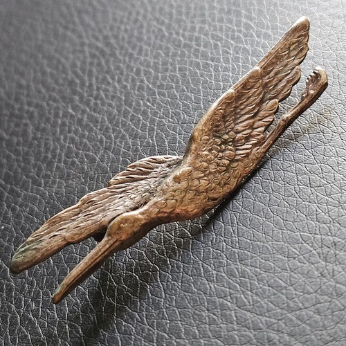 Broche figurant une cigogne - , en