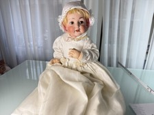 Poupée d'artiste ancienne