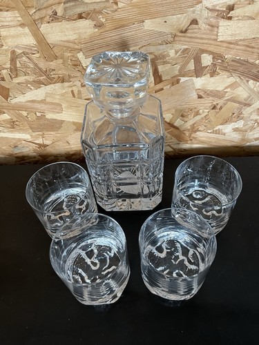 Service whisky - service,