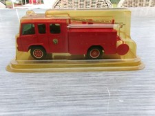 Hachette, Véhicules des