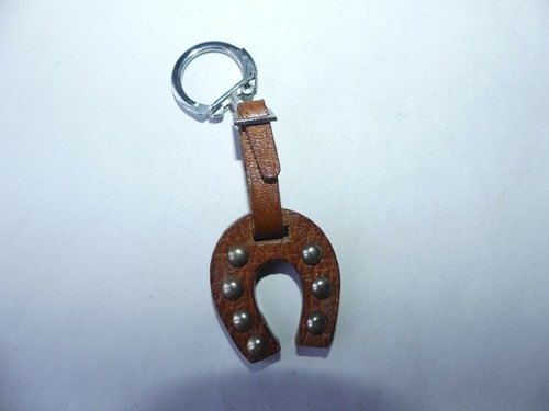 Porte clé fer cheval cuir - porte,
