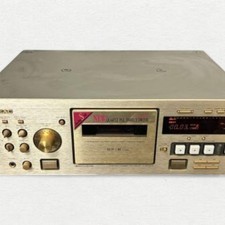 Platine cassette stéréo TEAC V-8030S avec télécommande C100V 50Hz 60Hz or 1994