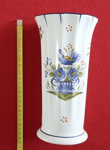 Vase faiencerie de - de,