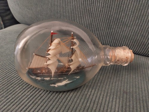 Ancien bateau bouteille - bateau, en
