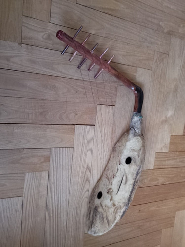 Ancienne harpe africaine - ancienne,