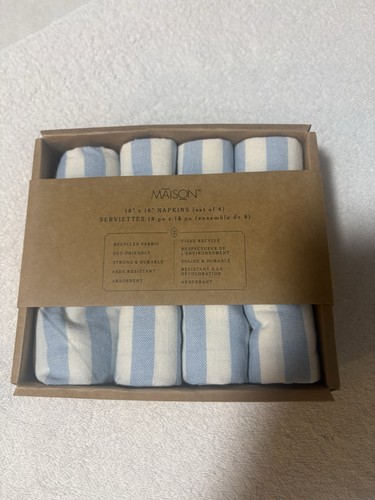 Nwt set maison cloth - nwt,