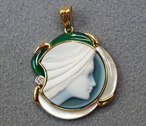 Collier pendentif erwin pauly - collier,