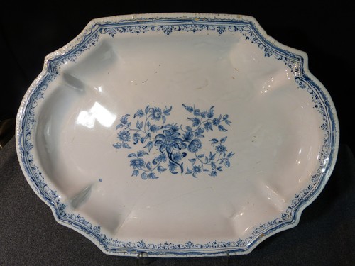 Plat ancien siècle - 18,
