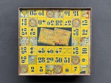 Ancienne Boîte en Tôle , Biscuits Coste Petit Beurre , Couvercle avec Jeux