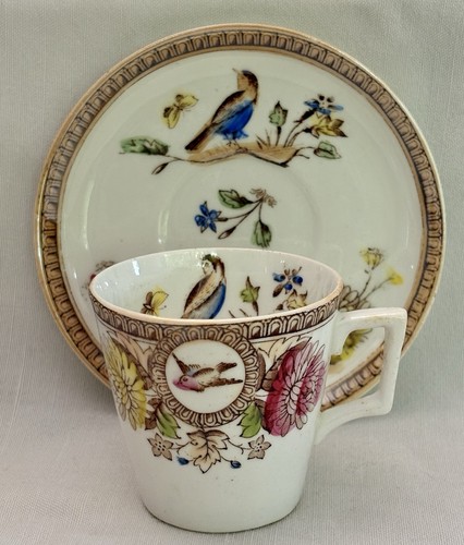 Tasse sous - tasse, en