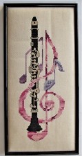 Tableau Broderie point de croix  "Flûte et note de musique" (19.5 X 39.3 cm)