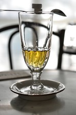 VERRE A ABSINTHE, STYLE