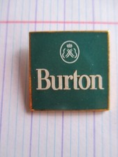 pin's - BURTON  vêtement