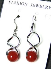 Boucle d'oreille pendante