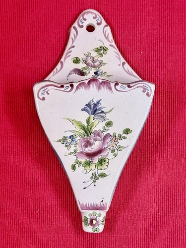 Bouquetière faïence de - ,