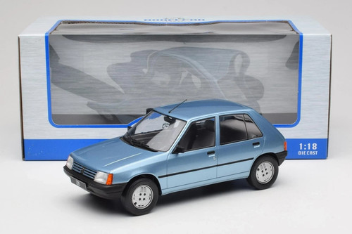 Peugeot 205 bleu met - 205, met.