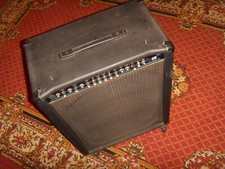 Ampli basse fender - 100,