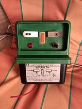 Electrificateur de clôture 12 volts