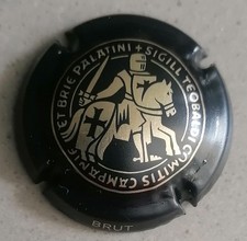 Capsule de Champagne TAITTINGER "Brut" / 51 Marne 