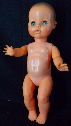 Ancienne poupée raynal - ancienne,