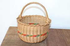 ANCIEN PANIER SAC DE PETITE FILLE EN OSIER ET SCOUBIDOU VERS 1950-1960 VINTAGE