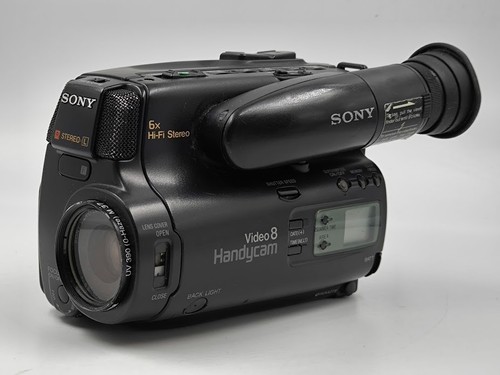 Caméscope sony ccd tr105e - caméscope,