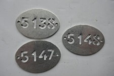 100 plaque numero casier meuble en aluminium de 5201 à 5300 pochoir chiffre