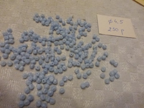Lot 250 perles en - lot, de