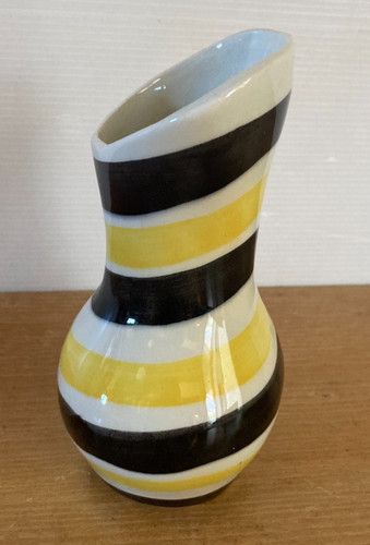 Petit vase forme - de,