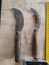 Lot 2 ANCIEN COUTEAU GREFFOIR/SERPETTE MANCHE EN BOIS