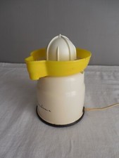 ANCIEN PRESSE AGRUME MOULINEX vers 1960