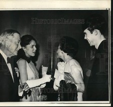 1967 Press Photo Duke &