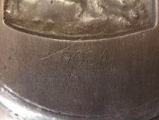 Lot de 2 assiettes en étain