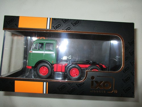 Camion tracteur mercedes - ,